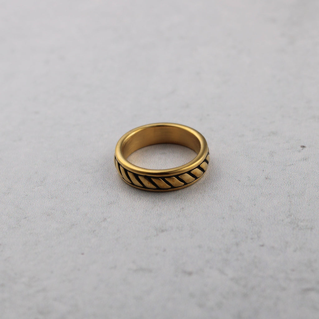Rope Ring (Gold)