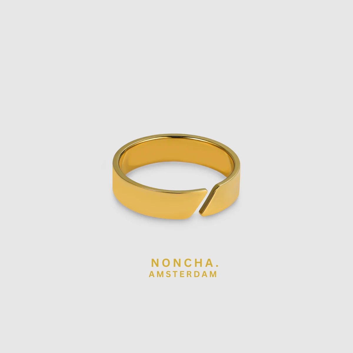 Essential Ring (Gold)